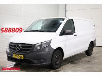 danneggiata veicoli commerciali Mercedes Vito 111 CDI Functional Lang Navi Airco Cruise Camera PDC AHK 2019/9