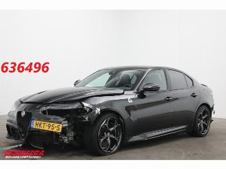 krockskadad bil auto Alfa Romeo Giulia 2.9 V6 510 PK Quadrifoglio Ceramic ACC Carbon Camera 58.784 km! 2020/10