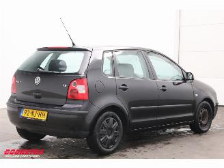 Volkswagen Polo 1.4-16V 5-DRS Airco Cruise picture 3