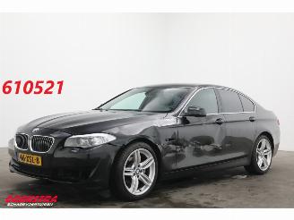 krockskadad bil auto BMW 5-serie 523i Executive Orig. NL. Navi Clima Cruise PDC 173.978 km! 2012/7