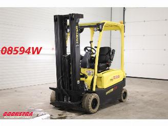 dañado máquina Hyster  J2.0XN Electric NY 2022 1.396 Uur 2022/12