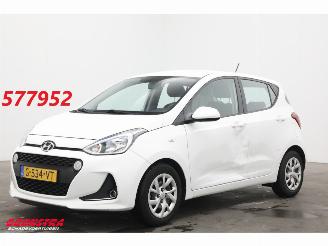 skadebil auto Hyundai I-10 1.0i Comfort Navi Airco Cruise PDC 56.847 km! 2019/12