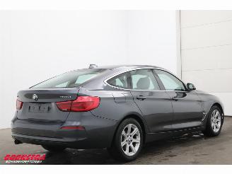 BMW 3-serie 318d SportLine Leder HUD Navi Clima Cruise Camera SHZ 49.849 km! picture 3