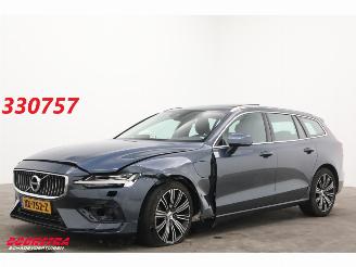damaged passenger cars Volvo V-60 T8 Twin Engine AWD Inscription Pano LED ACC H/K Ventilatie LRHZ AHK 2019/4