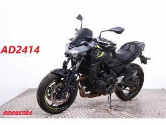 krockskadad bil motor Kawasaki Z 650 ABS LED 2.559 km!! 2024/10
