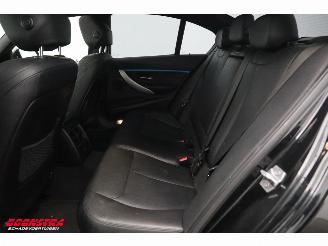 BMW 3-serie 320d Aut. M-Sport Schuifdak LED Leder Navi Clima Cruise Camera picture 13