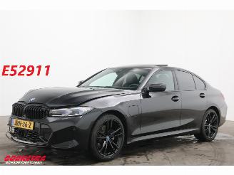  BMW 3-serie 330e M-Sport Schuifdak HUD ACC 360° H/K Memory 2024/5