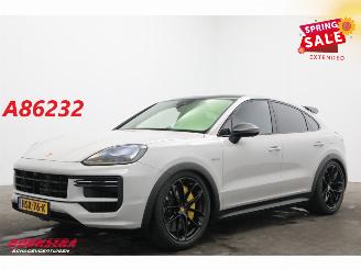 Damaged car Porsche Cayenne 4.0 Turbo GT E-Hybrid PCCB Sport Chrono PDLS+ HUD Burmester HUD 360° 2024/3