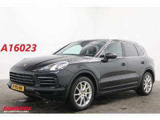 Unfallwagen Porsche Cayenne 3.0 E-Hybrid Sport Chrono Pano LED Memory 360° Bose AHK 2022/3