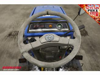 Iseki  TM15 11 KW Minitraktor + Frees 419 Uur picture 17