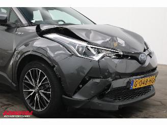 Toyota C-HR 1.8 Hybrid Active Navi Clima Cruise Camera PDC AHK picture 8