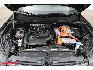Volkswagen Tiguan 1.5 eHybrid R-Line Edition Pano LED ACC LRHZ ErgoComf. 3.820 km! picture 10