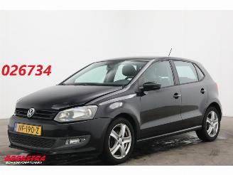 damaged passenger cars Volkswagen Polo 1.2-12V Trendline 5-DRS Bluetooth Airco 189.883 km! 2011/9
