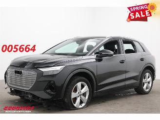 krockskadad bil auto Audi Q4 40 Edition WASSER LED ACC Navi Camera SHZ 2023/9