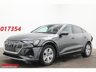 Unfallwagen Audi E-tron 55 quattro S edition 95 kWh LED ACC Apple/Android Camera SHZ 2022/12