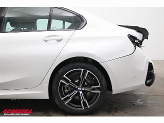 BMW 3-serie 330e M-Sport Schuifdak Leder LED Navi Clima Cruise Camera SHZ picture 5