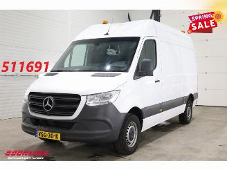 damaged commercial vehicles Mercedes Sprinter 315 CDI 9G-tronic L2-H2 RWD Airco Cruise Camera AHK 2023/6