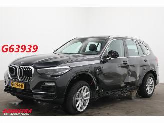 krockskadad bil auto BMW X5 xDrive45e Executive Pano LED ACC H/K Camera LRHZ AHK 2021/5