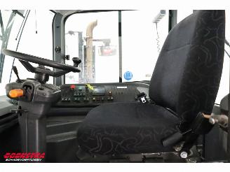 Kalmar  TT618I Terminal tractor Cummins picture 13