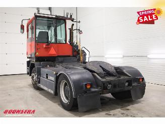 Kalmar  TT618I Terminal tractor Cummins picture 4