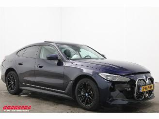 BMW i4 eDrive40 84 kWh Schuifdak LED ACC Camera AHK picture 2