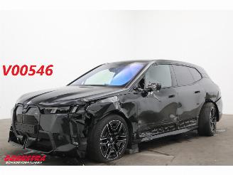 Unfallwagen BMW iX xDrive M70 112 kWh Pano LED ACC B&W Memory 360° AHK 2025/4