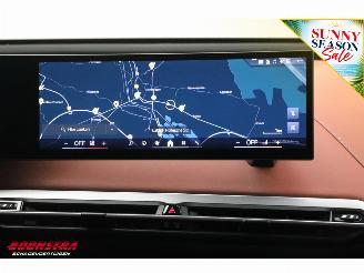 BMW iX xDrive M70 112 kWh Pano LED ACC B&W Memory 360° AHK picture 19