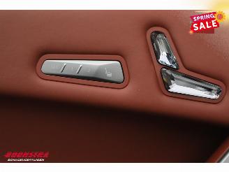 BMW iX xDrive M70 112 kWh Pano LED ACC B&W Memory 360° AHK picture 29