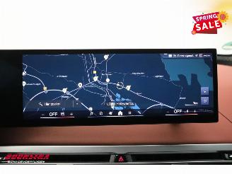 BMW iX xDrive M70 112 kWh Pano LED ACC B&W Memory 360° AHK picture 34