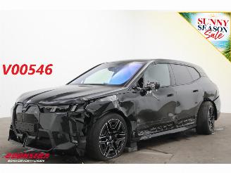 Schadeauto BMW iX xDrive M70 112 kWh Pano LED ACC B&W Memory 360° AHK 2025/4