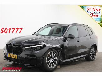 Schadeauto BMW X5 xDrive45e M-Sport Pano LED ACC Leder Memory HUD Camera Lucht AHK 2023/6