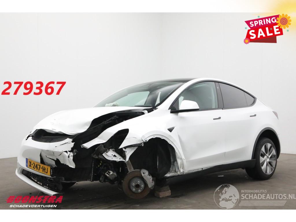 Tesla Model Y RWD 58 kWh Pano LED ACC Leder Camera