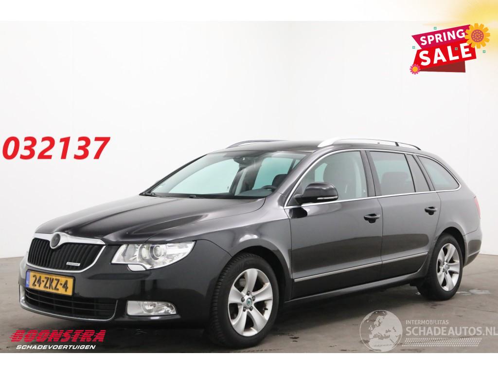 Skoda Superb Combi 1.6 TDI Greenline Ambition Memory Xenon Navi Cruise SHZ PDC