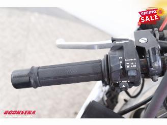 Honda VFR 400 R picture 26