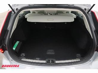 Volvo V-60 2.0 B3 Momentum Advantage LED ACC Leder Apple/Android LRHZ AHK picture 30