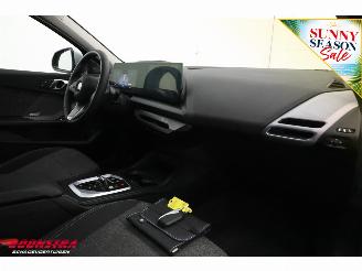 BMW 1-serie 120i M Sport LED HUD H/K 360° SHZ picture 11