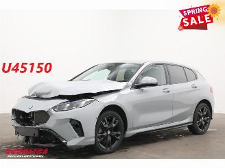 krockskadad bil auto BMW 1-serie 116i M-Sport Ext. LED Apple/Android Navi Cruise Camera SHZ 5.387 km! 2025/11