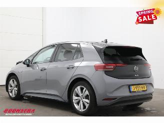 Volkswagen ID.3 First Plus 58 kWh LED ACC Apple/Android Camera LRHZ AHK picture 4