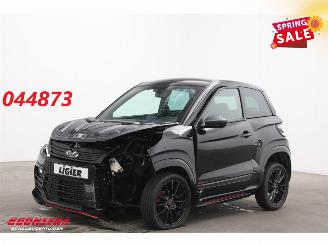 krockskadad bil brommobiel Ligier  JS60 Chic Sun Airco Leder Bluetooth 2023/7