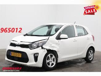 Schadeauto Kia Picanto 1.0 DPi ComfortLine Airco Bluetooth Cruise 2022/8