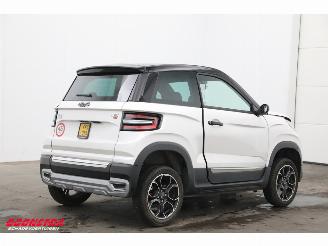Ligier  JS60 Chic Airco Leder Bluetooth 12.980 km! picture 3