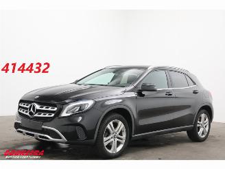 occasion passenger cars Mercedes GLA 220 d 4Matic 7G-Tronic Navi Clima Cruise Camera PDC AHK 93.540 km! 2017/8