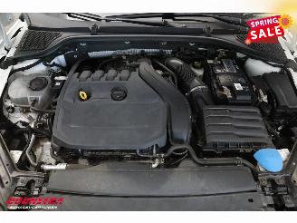 Skoda Octavia Combi 1.5 e-TSI DSG Style LED Virtual ACC Navi Clima SHZ PDC picture 8