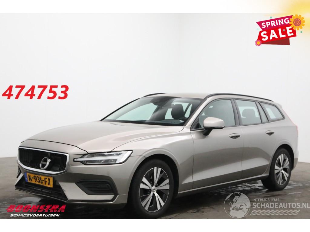 Volvo V-60 2.0 B3 Momentum Advantage LED Navi Apple/Android Cruise Camera