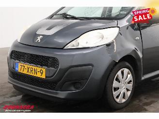 Peugeot 107 1.0 XR 3-DRS Airco 104.908 km! picture 9