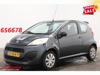 skadebil auto Peugeot 107 1.0 XR 3-DRS Airco 104.908 km! 2012/7