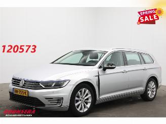 krockskadad bil auto Volkswagen Passat Variant Variant 1.4 TSI GTE Highline LED ACC ErgoComf. Navi Clima Camera SHZ 2015/12