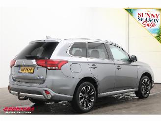 Mitsubishi Outlander 2.0 PHEV Executive Edition 4X4 Navi Clima Cruise Camera SHZ PDC AHK picture 3