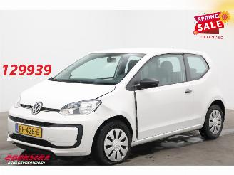 skadebil auto Volkswagen Up! 1.0 BMT take up! Airco Bluetooth 2017/11