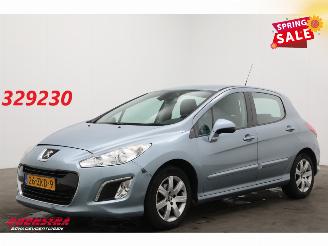 Schadeauto Peugeot 308 1.6 VTi Aut. XS Clima Cruise 112.230 km! 2012/1